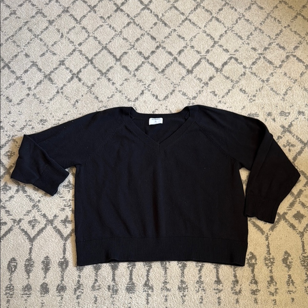 Old Navy Black V-Neck Sweater - XL